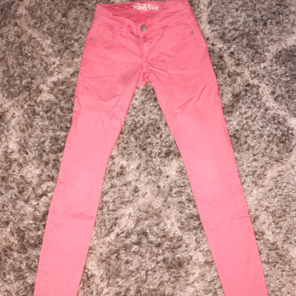 Skinny jeans